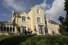 Traditional bed and breakfast overlooking the sea