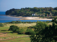 Caravan park close to sandy beaches