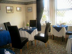 Holly Lodge, Shanklin, Isle of Wight. Family run, family friendly 3 star ETB Guest Accommodation