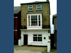 Cowes Self Catering Accommodation