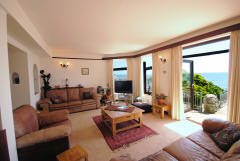Luxury apartment on the beach at Ventnor, Riviera, Ventnor, Isle of Wight