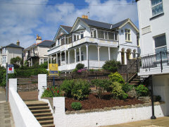 St Malo, Shanklin, Isle of Wight. Self catering holiday home in Shanklin