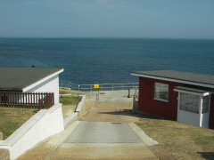 Villas and caravans close to the beach