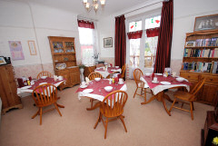 Victoria Mount, Ventnor, Isle of Wight. Guest house close to town and beach