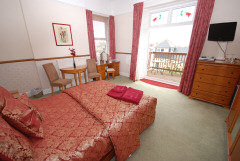 Guest house close to town and beach, Victoria Mount, Ventnor, Isle of Wight