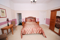Victoria Mount, Ventnor, Isle of Wight. Guest house close to town and beach