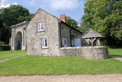 Self catering cottages in the grounds of a 18th century manor house