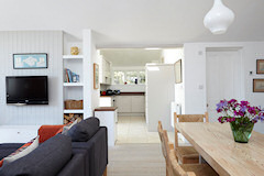 Holiday cottage in Niton on the Isle of Wight, The Barn and Stable at Buddle Place, Niton Undercliff, Isle of Wight
