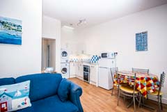 Small cottage right on the sea front at Ventnor, Canute Cottage, Ventnor, Isle of Wight