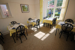 Clifton House, Totland Bay, Isle of Wight. Private B&B on Colwell Common