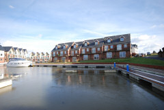 Self catering cottages with private mooring on the Medina, Island Harbour Holiday Homes, Newport, Isle of Wight