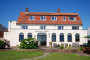Hotel with spectacular views of Sandown Bay