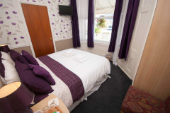 Bed and breakfast and guesthouse