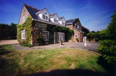Self catering cottage with pool, Rookley Farm Lodge, Rookley, Isle of Wight